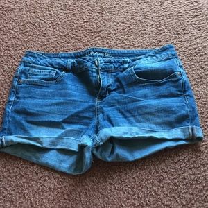 Aero jean shorts (size: 10)